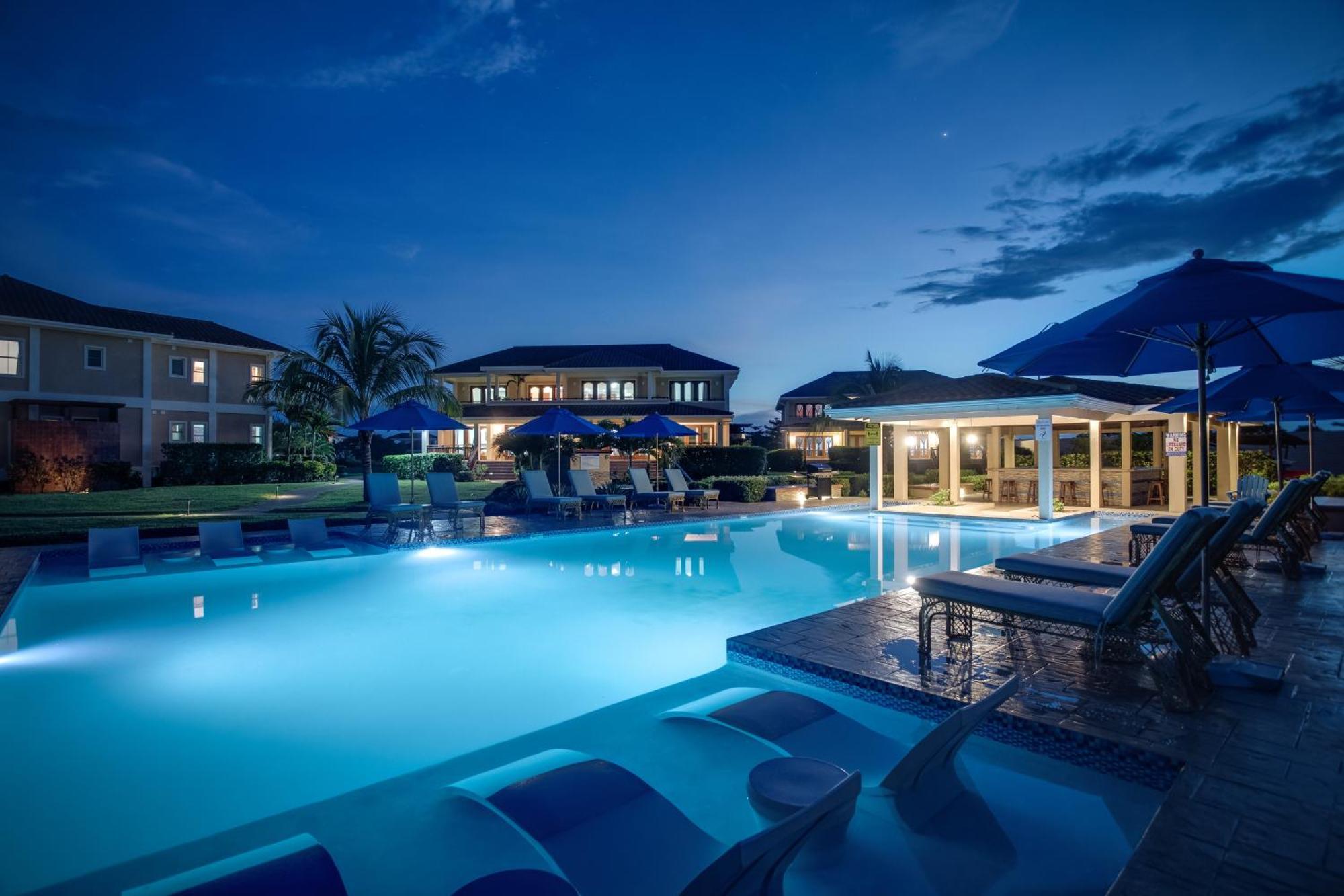Seiri Del Mar Aparthotel Хопкинс Екстериор снимка